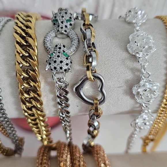 Luxe Gold Silver Tone Titanium Steel Chunky Heart Statement Bracelet - Picture 1 of 5